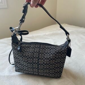 𝘊𝘰𝘢𝘤𝘩 𝘔𝘪𝘯𝘪 𝘗𝘶𝘳𝘴𝘦🖤